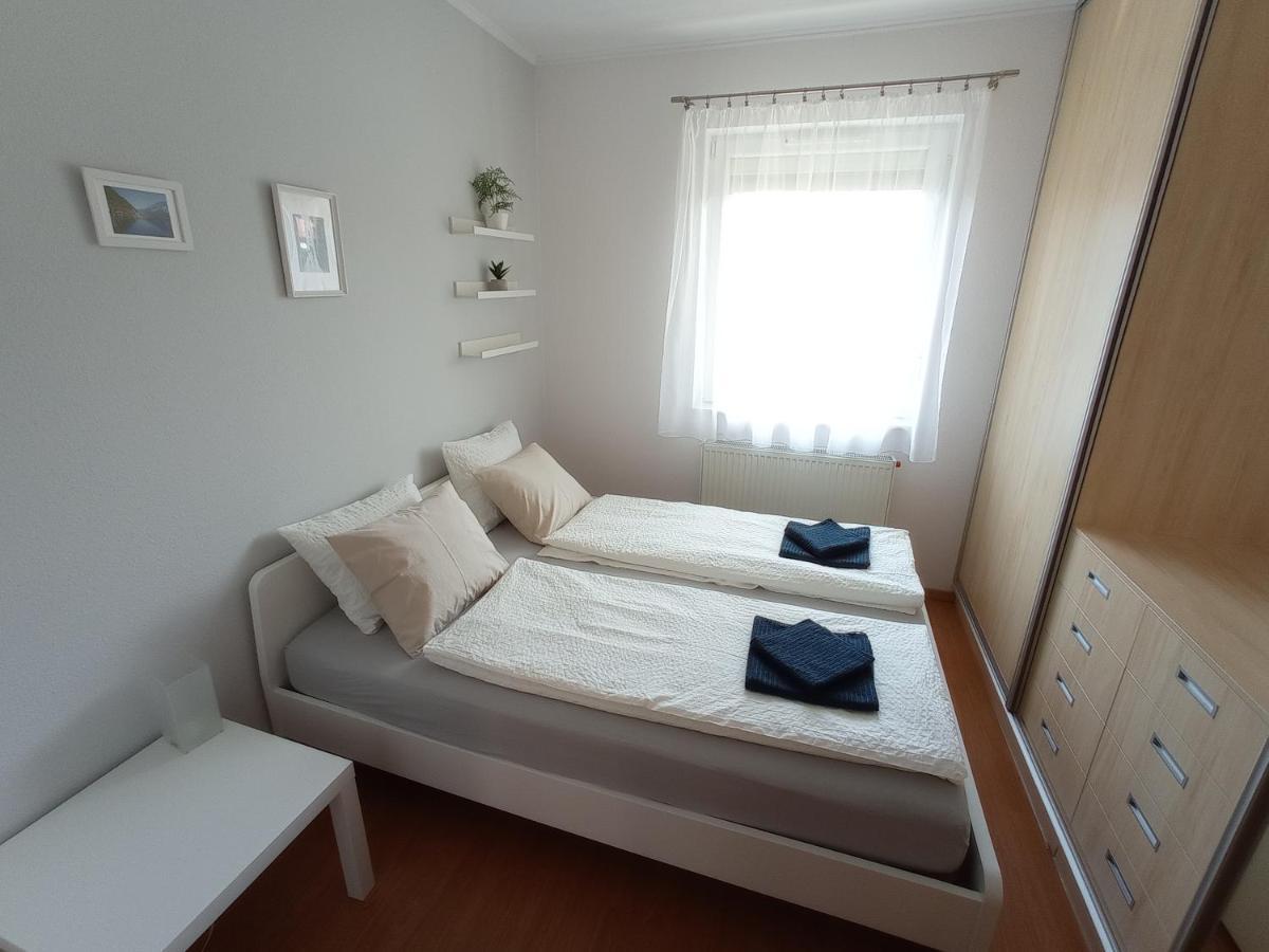 Budapest Airport Apartment Экстерьер фото