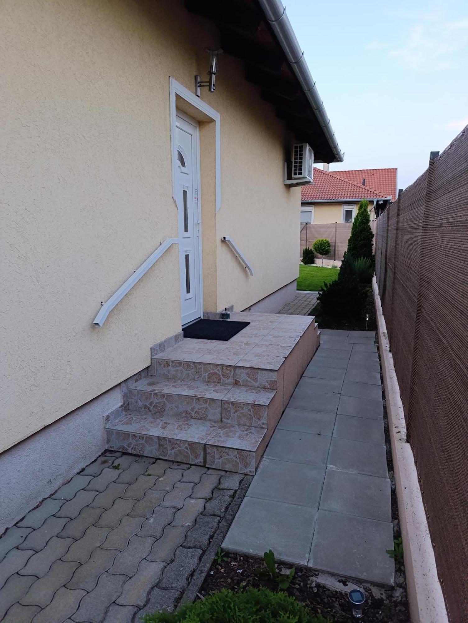 Budapest Airport Apartment Экстерьер фото